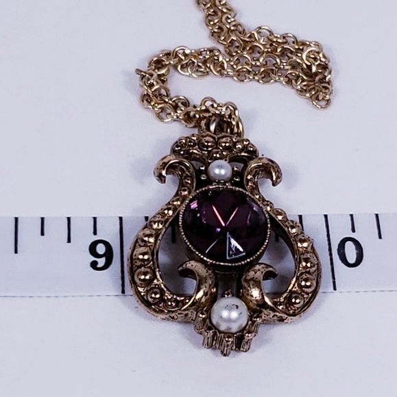 Vintage Pendant & Necklace - Picture 3 of 4